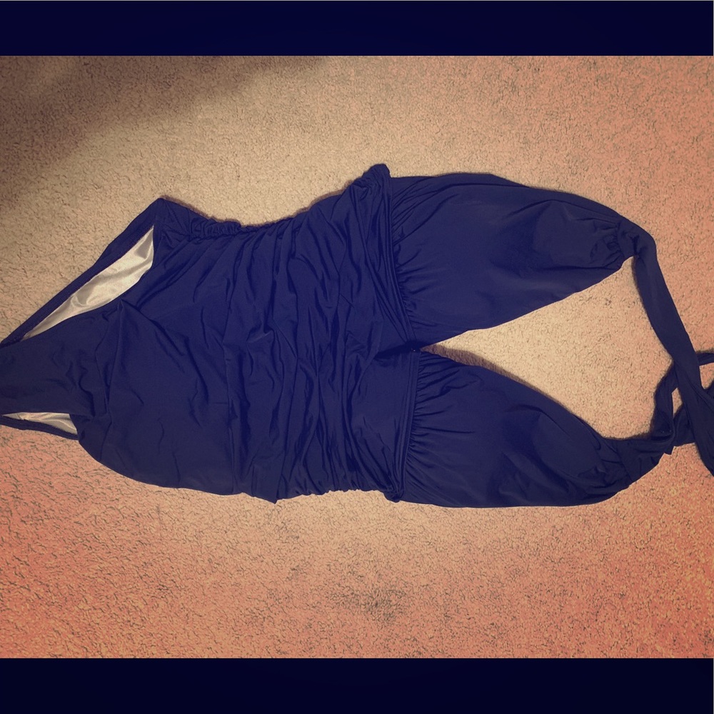 Most flattering woman’s suit